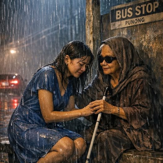 Có thể là hình ảnh về một hoặc nhiều người